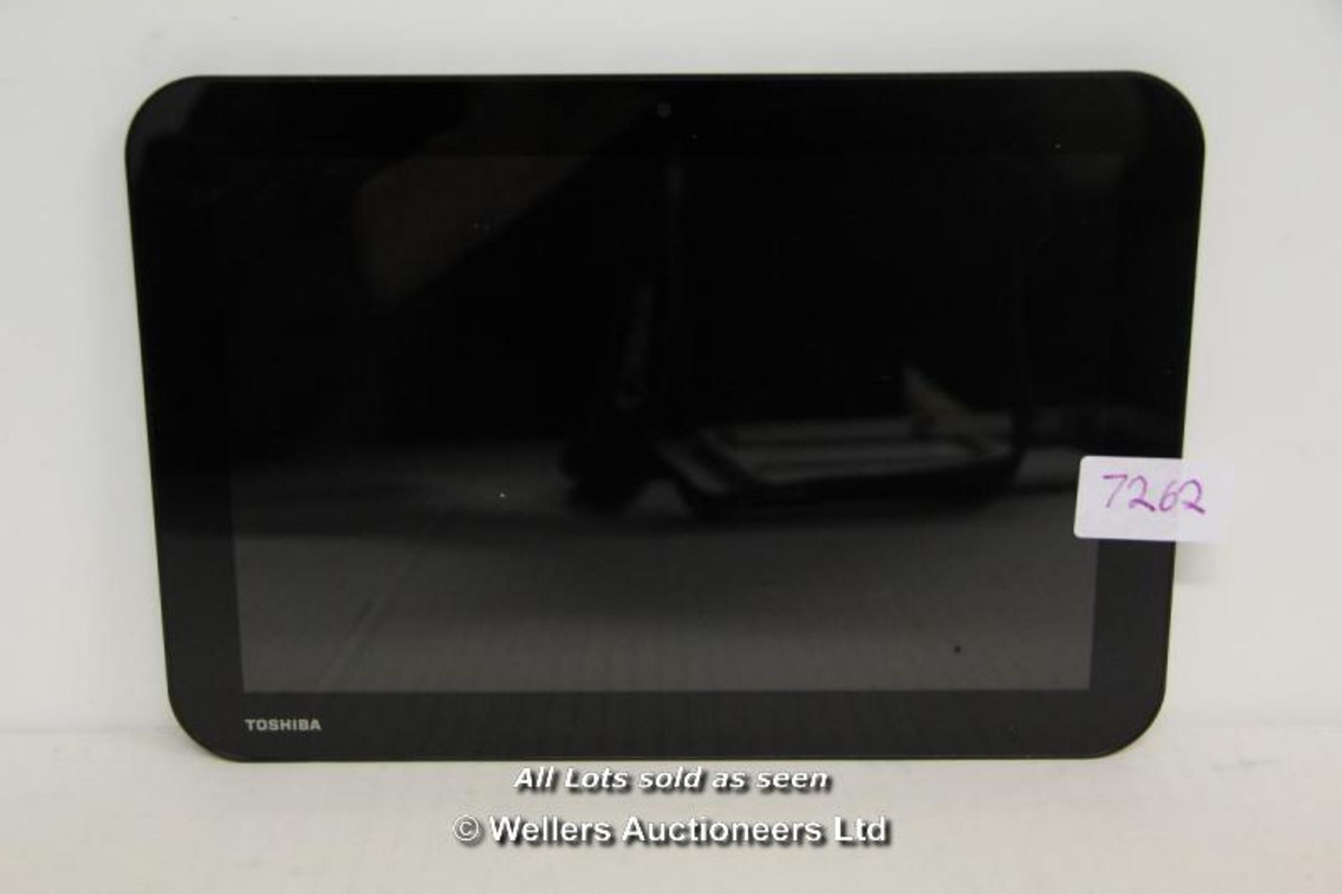 *TOSHIBA PURE 101” TABLET / WITHOUT OPERATING SYSTEM O/S / WITH BATTERY / WITHOUT CHARGER /