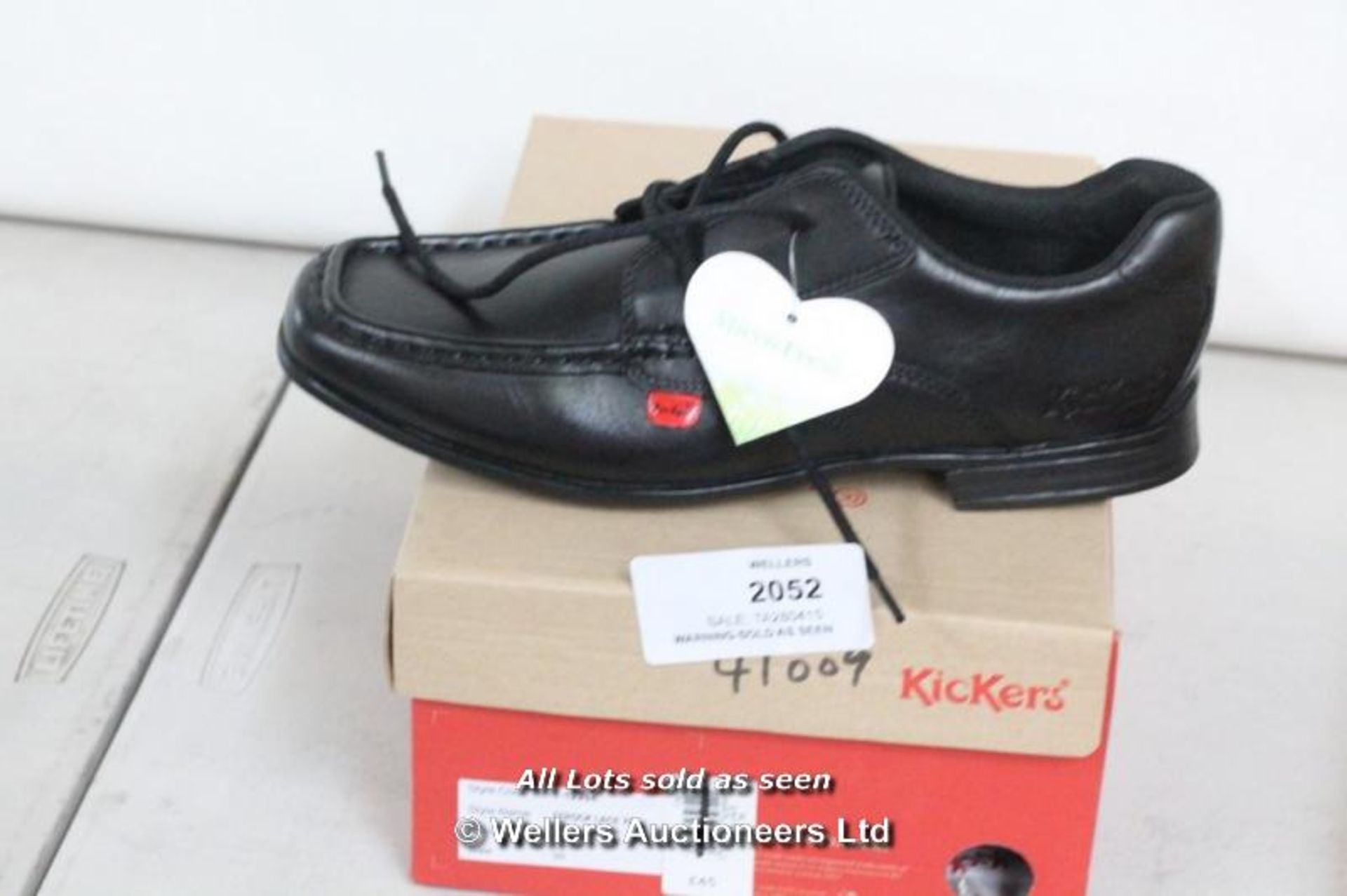 CHILDRENS KICKERS FEROCK LACE YM BLACK LEATHER SHOES SIZE EU39 [WE-B][410009] / GRADE: NEW /