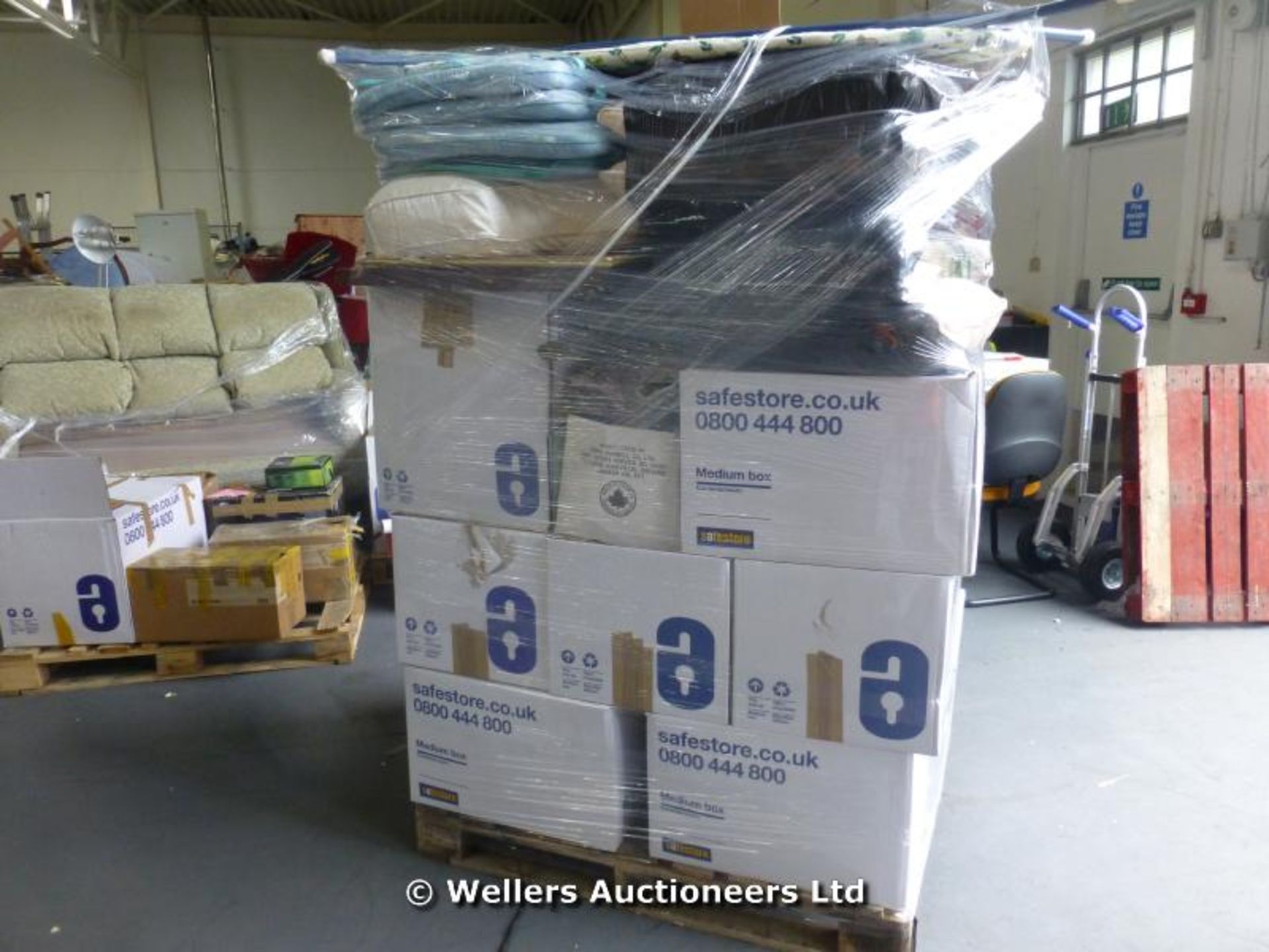 *CONTENTS OF A SELF STORAGE CONTAINER TO BE SOLD OVER 6 X MIXED PALLETS INC, MOUNTFIELD 4 STROKE - Image 11 of 11