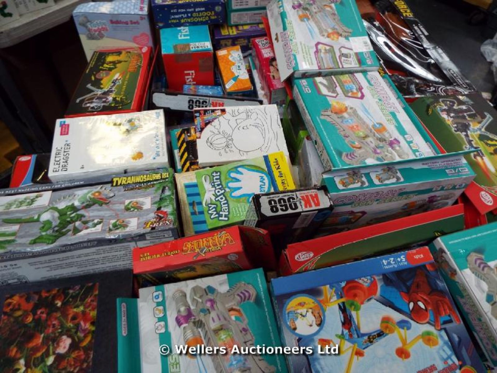 *PALLET FULL OF MIXED BOXED TOYS AND GAMES[MK070515-1703} - Image 4 of 5
