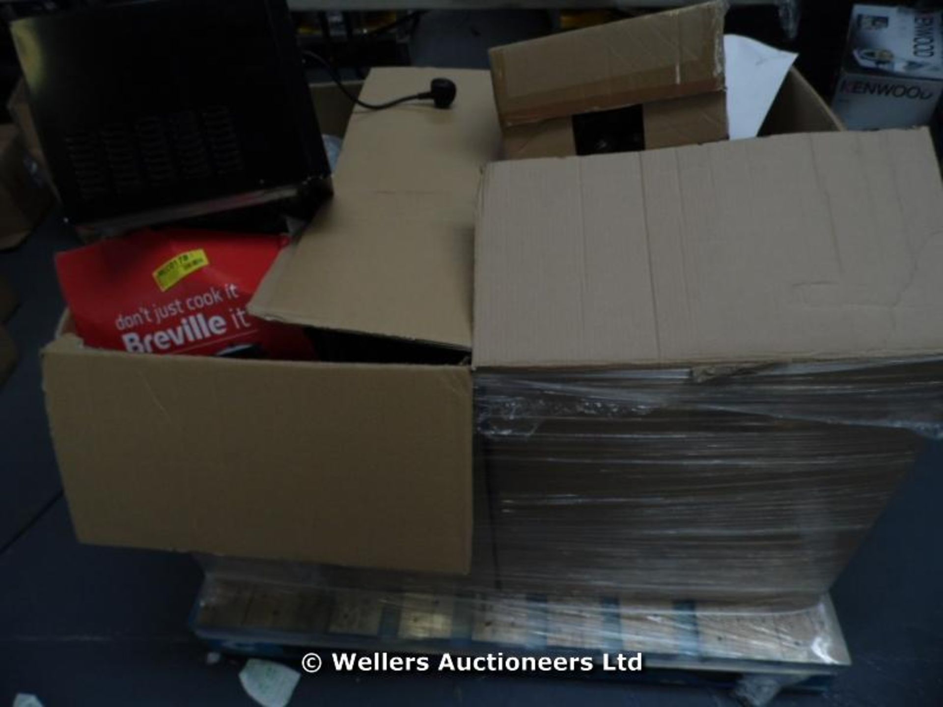*1X MIXED PALLET OF 20X BEYOND ECONOMICAL REPAIR MIXED ELECTRICAL ITEMS INCLUDING ABODE STEAM
