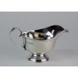 Two silver sauce boats, Sheffield 1943 and Sheffield 1916, 233g