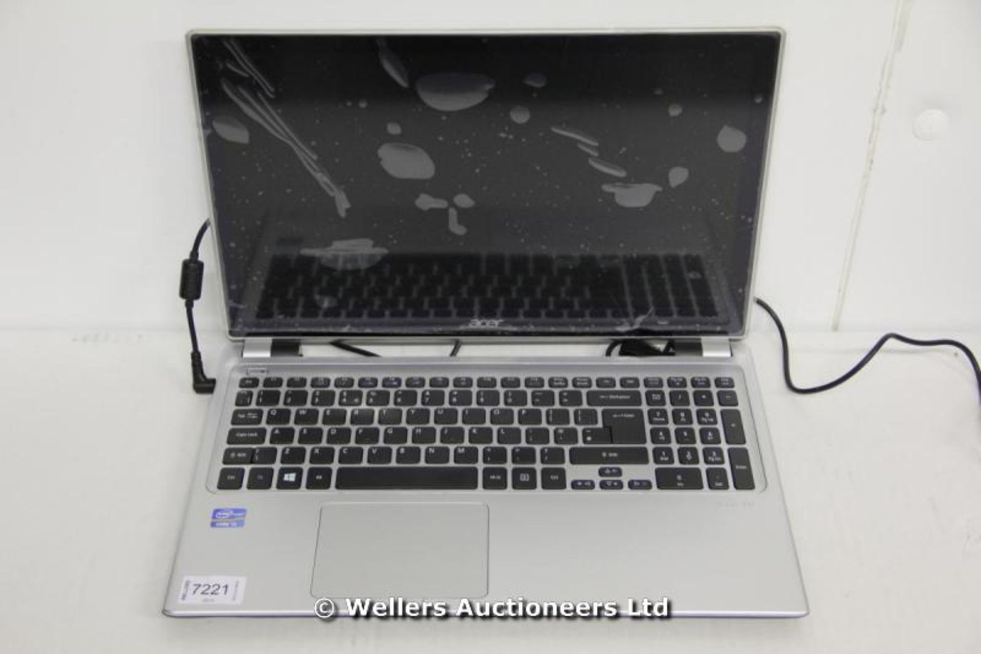 *"ACER ASPIRE V5-571P 15.6" TOUCH SCREEN LAPTOP / INTEL CORE I5 PROCESSOR / RAM 8GB / WITHOUT