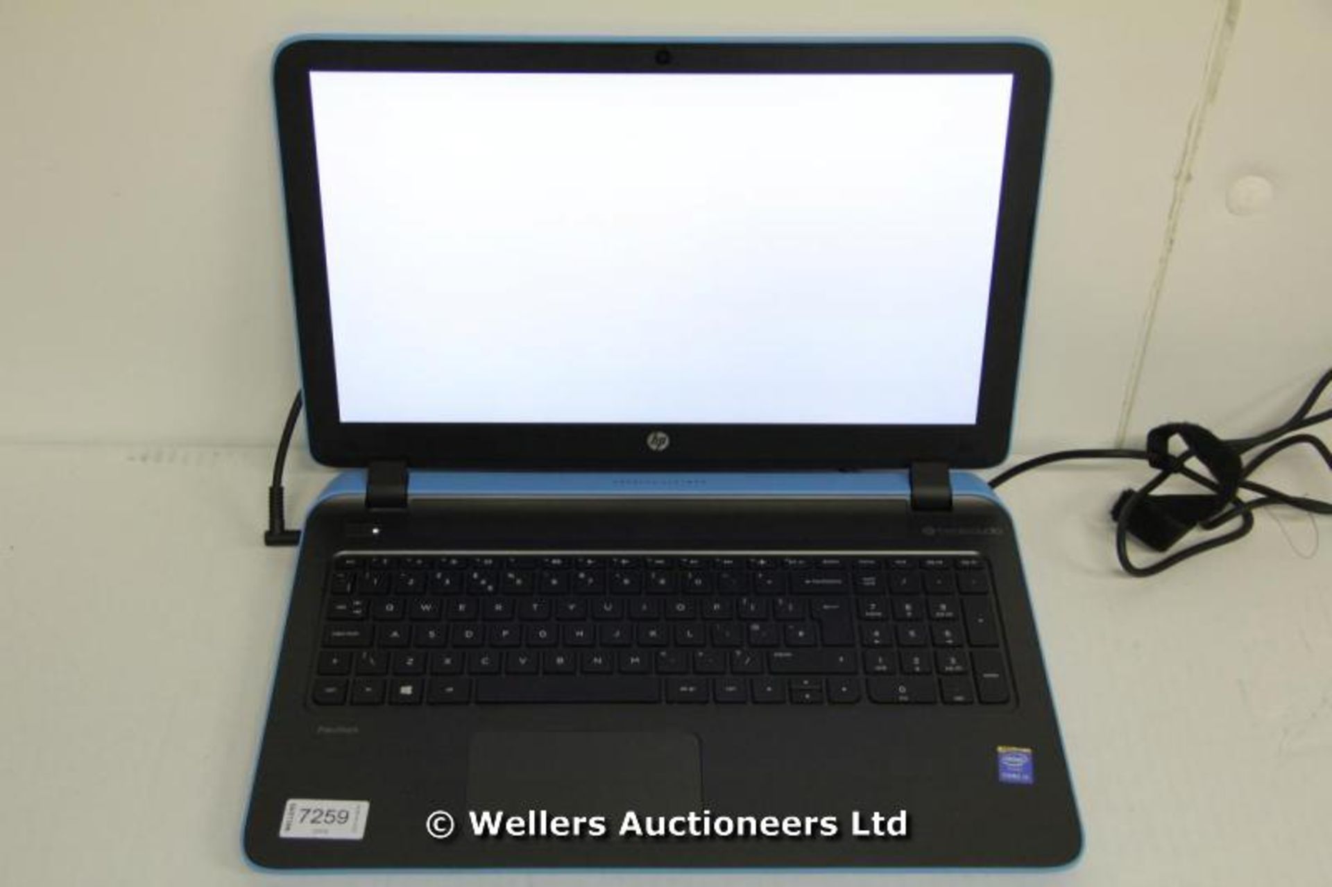 *"HP PAVILION 15-P086SA 15.6" LAPTOP / INTEL CORE I3 PROCESSOR / WITHOUT HDD / WITHOUT OPERATING