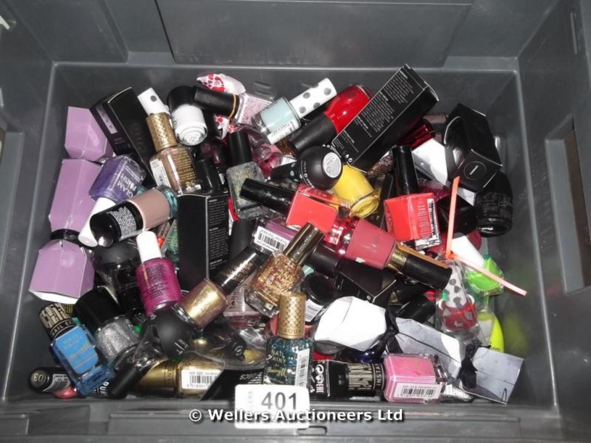 *X100 MIXED NAIL POLISH INC REVLON/AVON GEL FINISH/ILNP / GRADE: UNCLAIMED PROPERTY / UNBOXED (