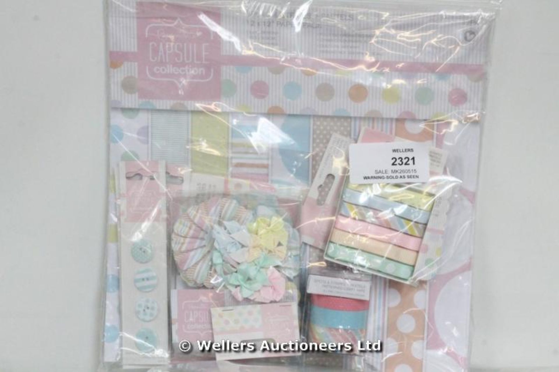 *X4 ARTS & CRAFTS CAPSULE COLLECTION SPOTS & STRIPES PASTELS 12X12" PAPER PACK / GRADE: NEW /