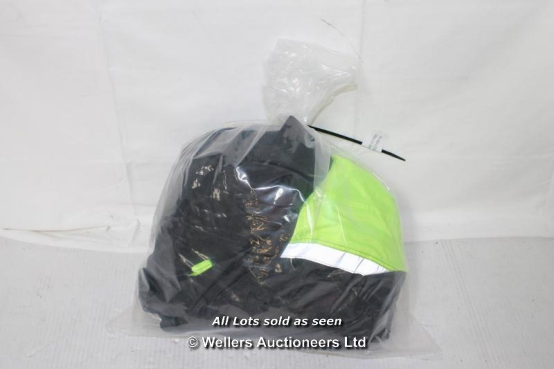 BAG OF 3 MIXED MOTOR BIKE WATER PROOFS / GRADE: UNCLAIMED PROPERTY / UNBOXED (DC3){YT00749495GB- - Image 2 of 2