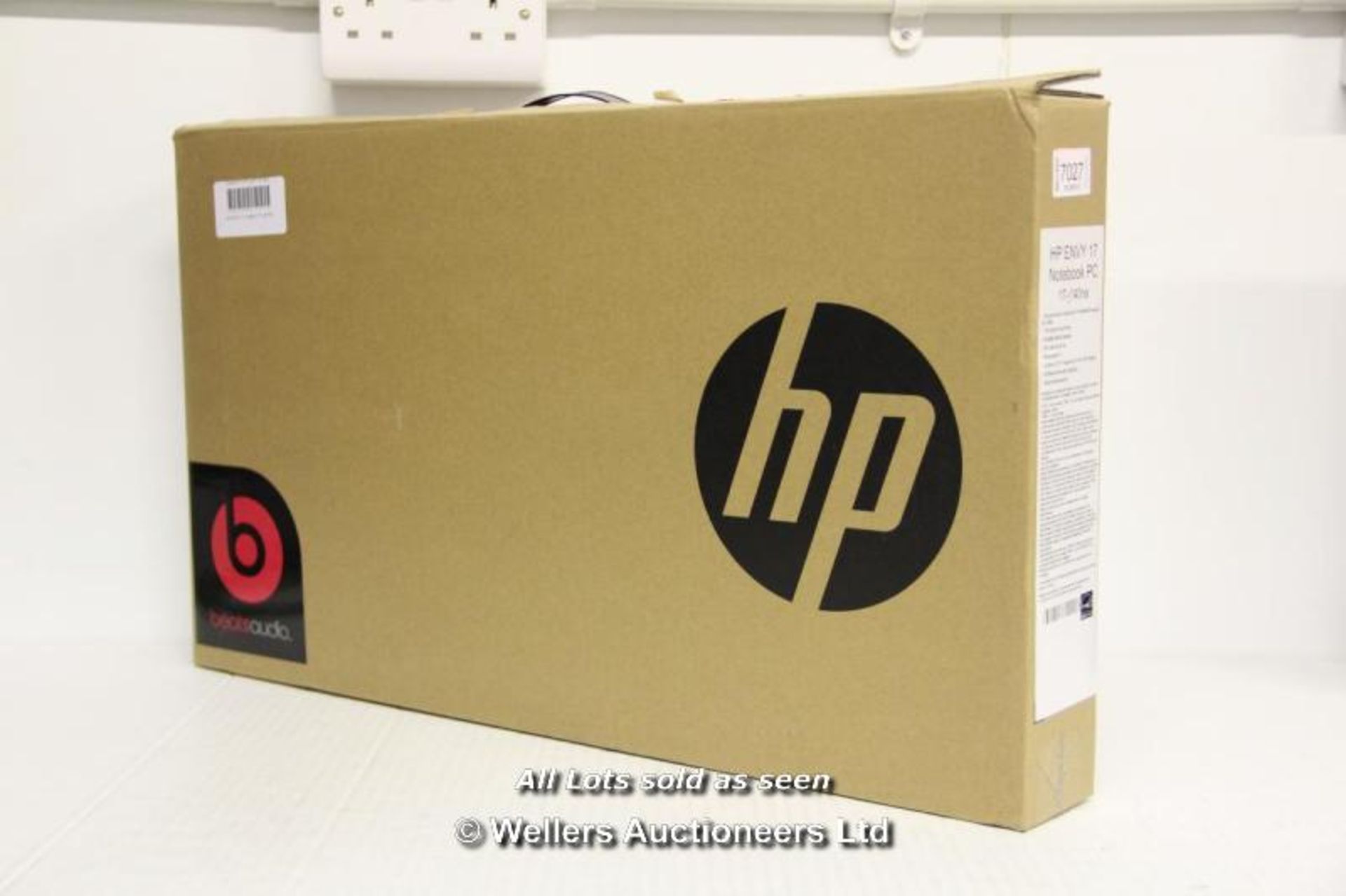 HP ENVY 17 NOTEBOOK PC 17-J140NA / WINDOWS 8.1 / INTEL CORE I5-4200M 2.50GHZ / 8GB RAM / 1TB HARD - Image 4 of 4