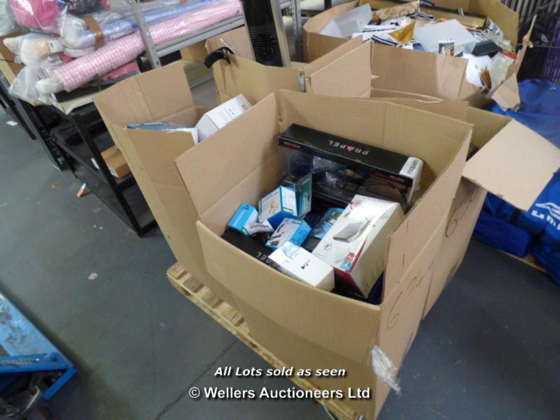 PALLET OF APPROXIMATELY 100X ITEMS INCLUDING PRO WIRELESS KEYBOARD, PROPEL REMOTE HELICOPTER, PROBOX - Image 4 of 4