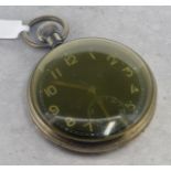 Gentlemen's military pocket watch, circular dial with Arabic numeral hour markers, outer minute