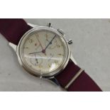 Gentlemen's 19 Zuan Seagull wristwatch, circular silver coloured dial with alternating Arabic