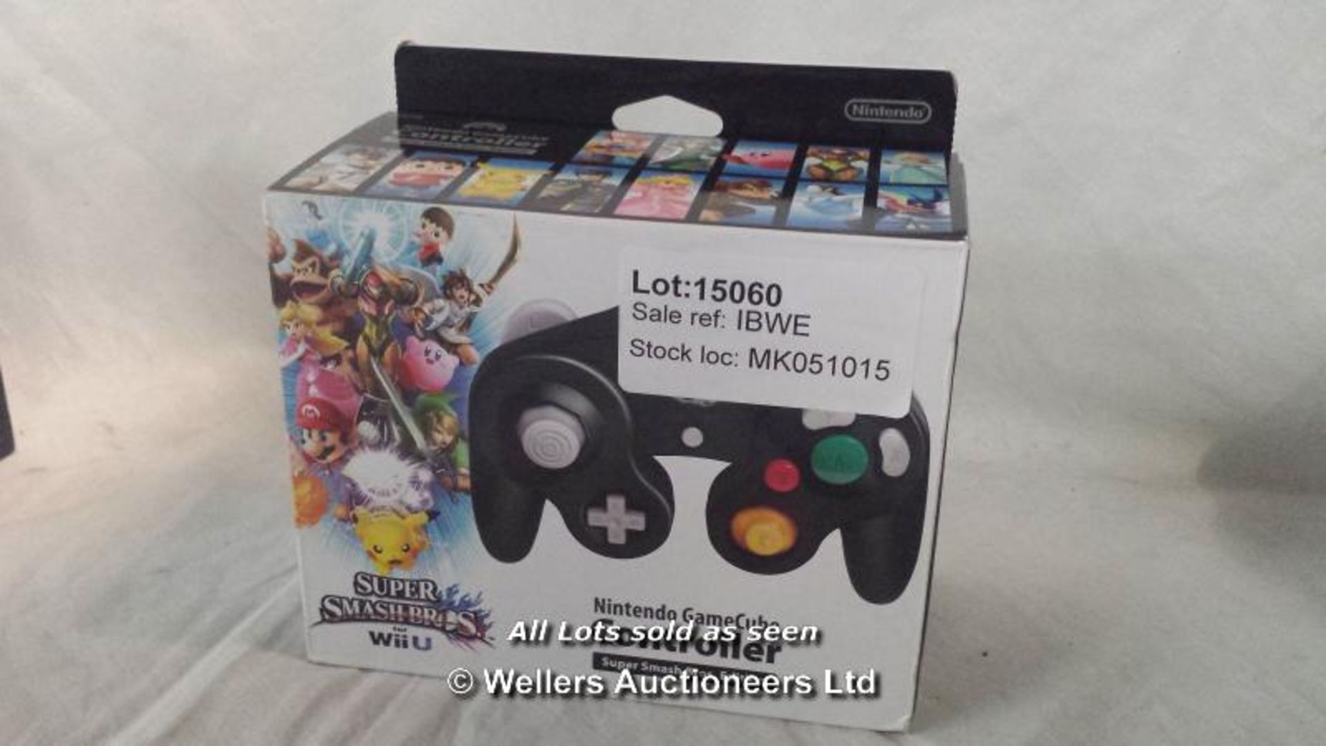 NINTENDO GAMECUBE CONTROLLER SUPER SMASH BROS. EDITION (THIS LOT IS FOR DELIVERY ONLY) / GRADE: