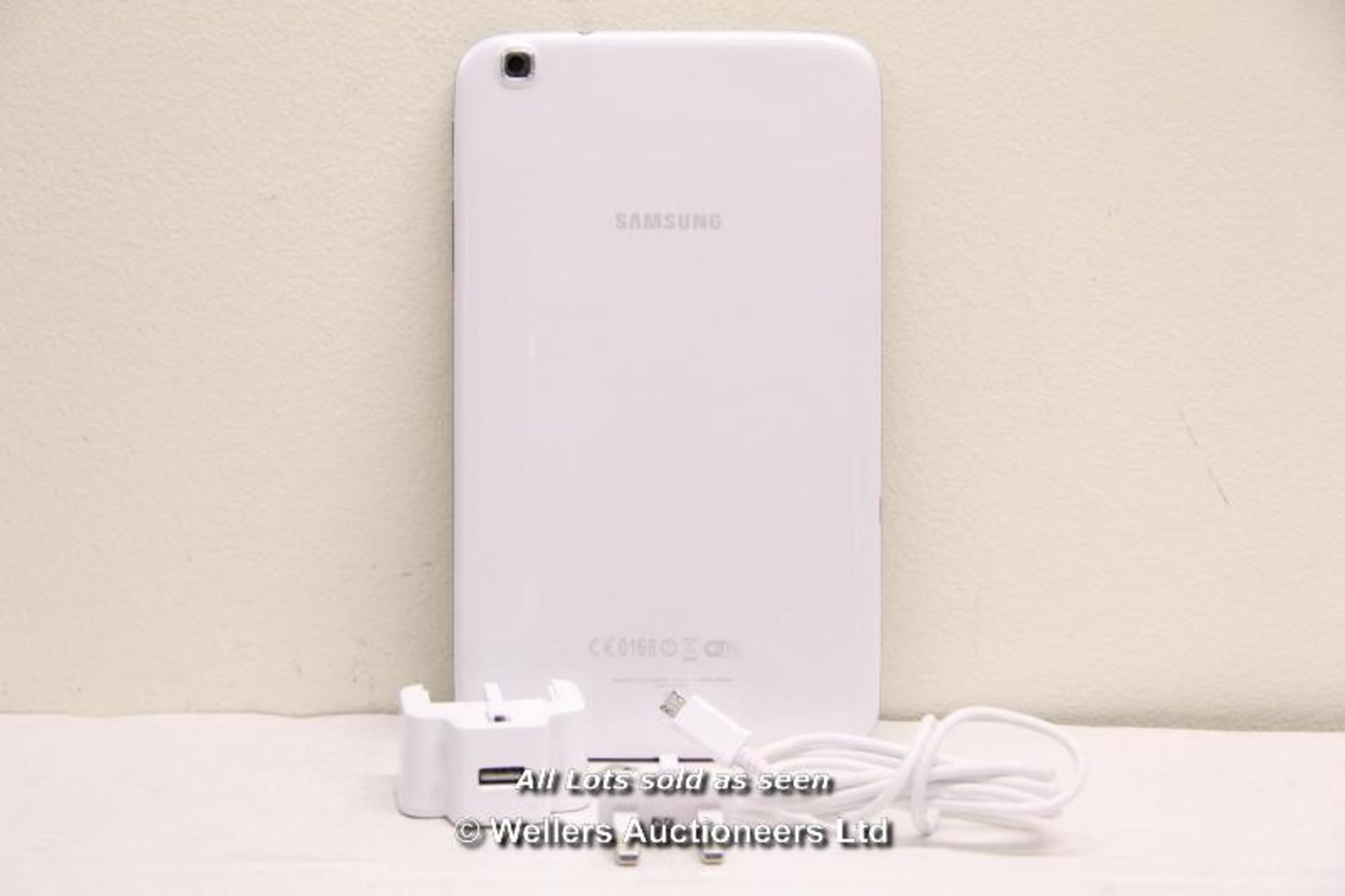 SAMSUNG GALAXY TAB 3 SM-T310 16GB WI-FI  8" - WHITE (36064306) / INCLUDING CHARGER AND USB CABLE / - Image 2 of 2