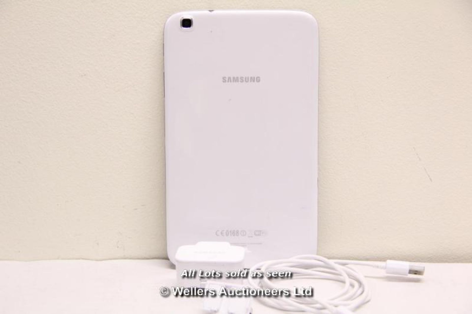 SAMSUNG GALAXY TAB 3 SM-T310 16GB WI-FI  8" - WHITE (36063947) / INCLUDING CHARGER AND USB CABLE / - Image 2 of 2