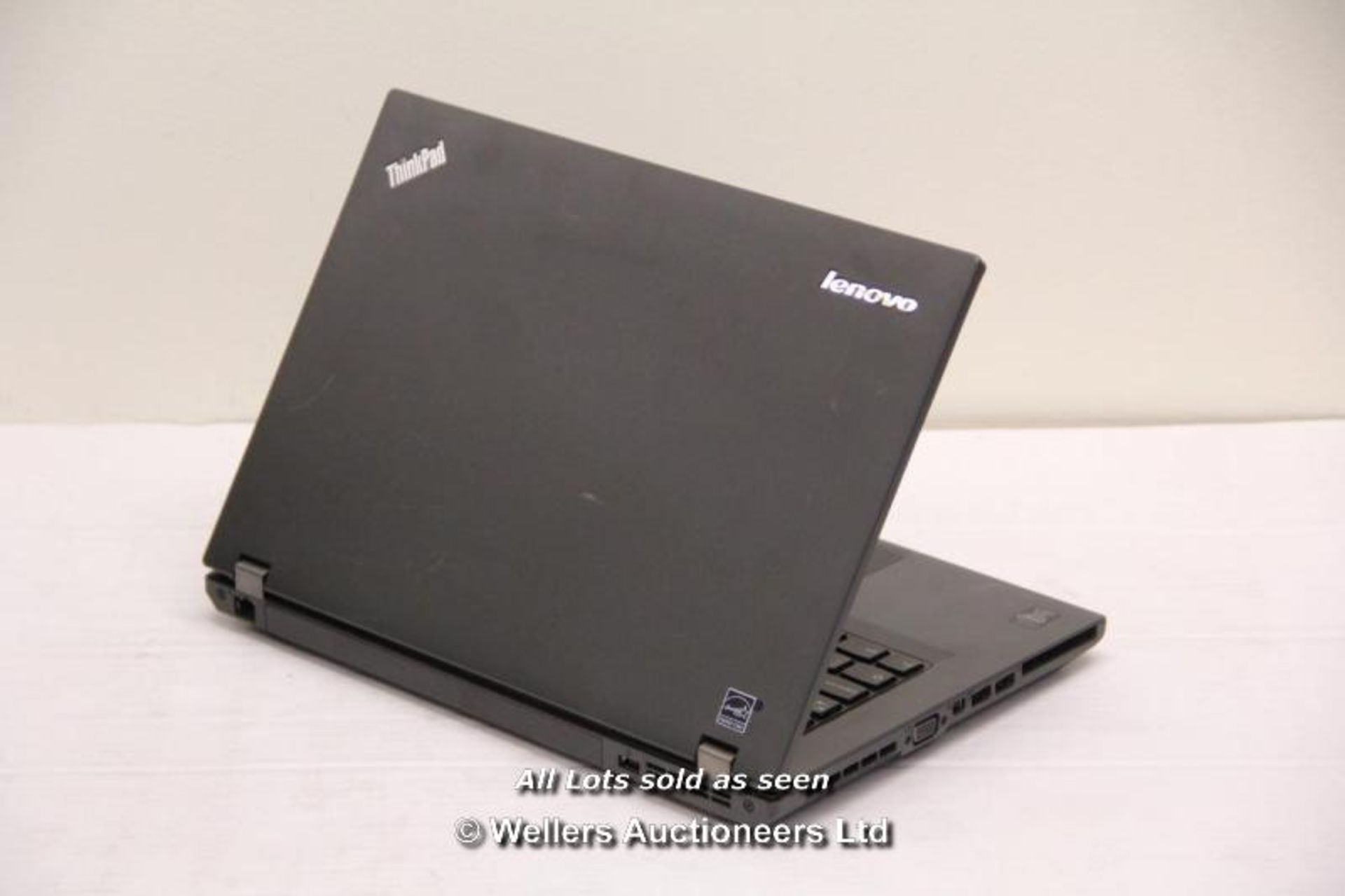 LENOVO L440 LAPTOP / NO OPERATING SYSTEM / INTEL CORE I3-4000M 2.40GHZ / 4GB RAM / 500GB HARD - Image 2 of 3