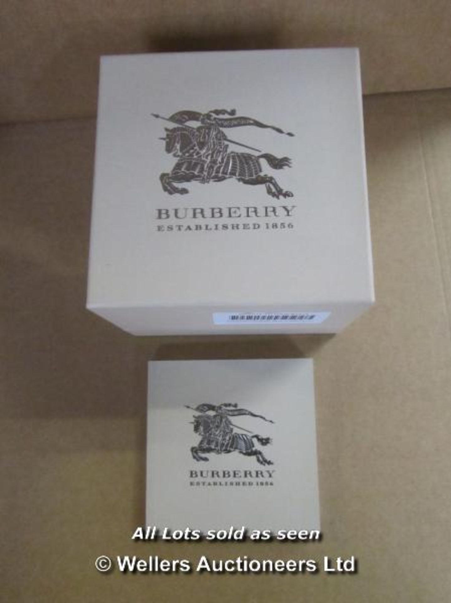 BURBERRY BU9902 GENTS BRACELET WATCH.  / GRADE: RETURNS / BOXED (DC2) [AISLE '1'] - Image 5 of 5