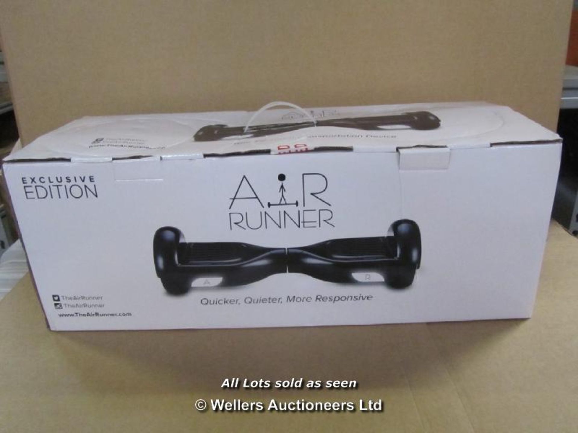 AIR RUNNER GLIDER BOARD EXLUSIVE EDITION - RRP £350.  / GRADE: RETURNS / BOXED (DC3) [AISLE '1'] - Image 2 of 4