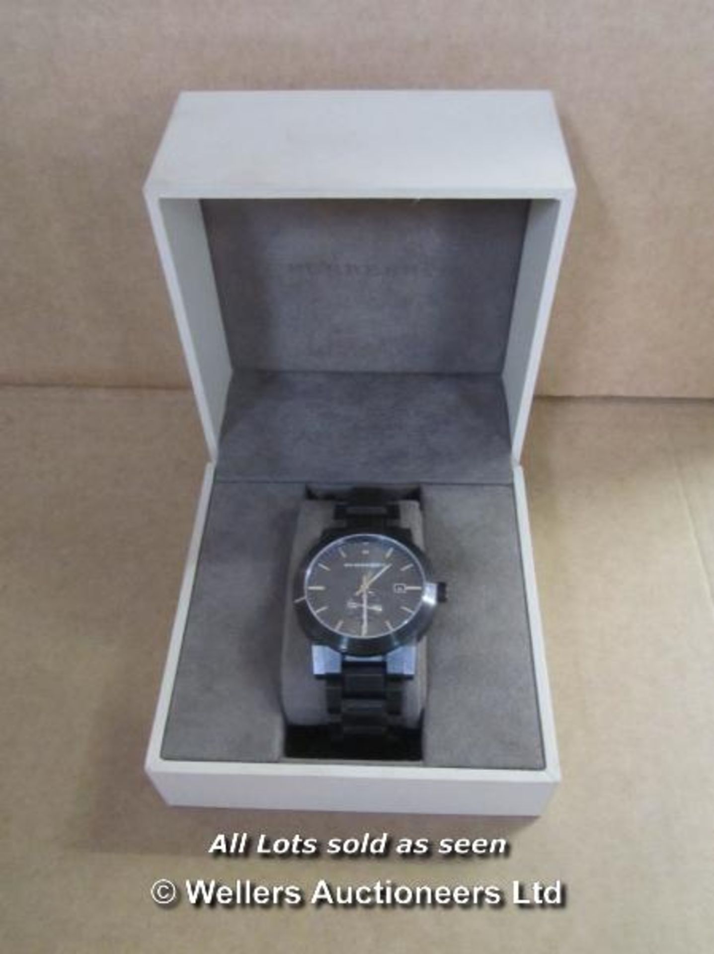 BURBERRY BU9902 GENTS BRACELET WATCH.  / GRADE: RETURNS / BOXED (DC2) [AISLE '1'] - Image 2 of 5