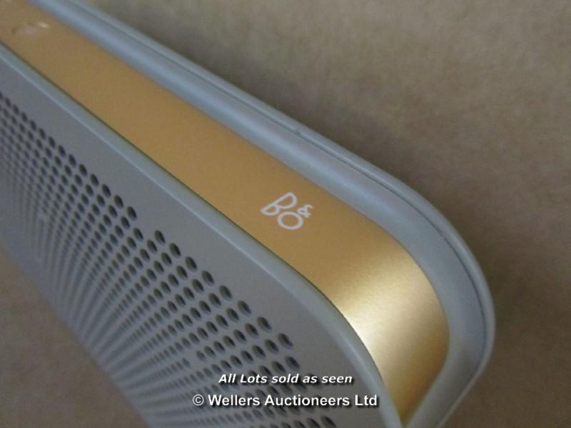 BANG & OLUFSEN BEOPLAY A2 BLUETOOTH SPEAKER.  / GRADE: RETURNS / BOXED (DC2) [AISLE '1'] - Image 5 of 6