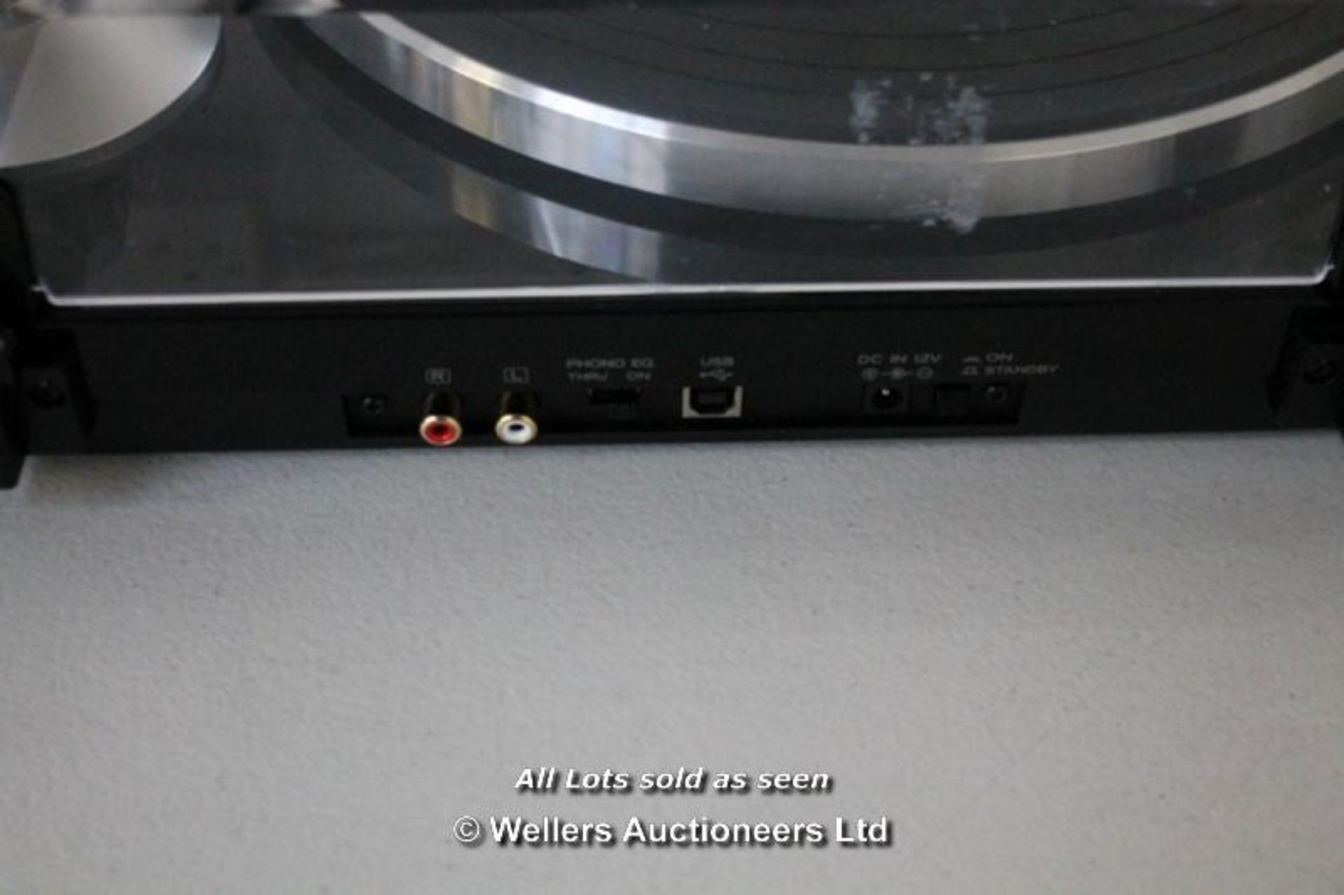 TEAC TN300 TURNTABLE - Image 6 of 7