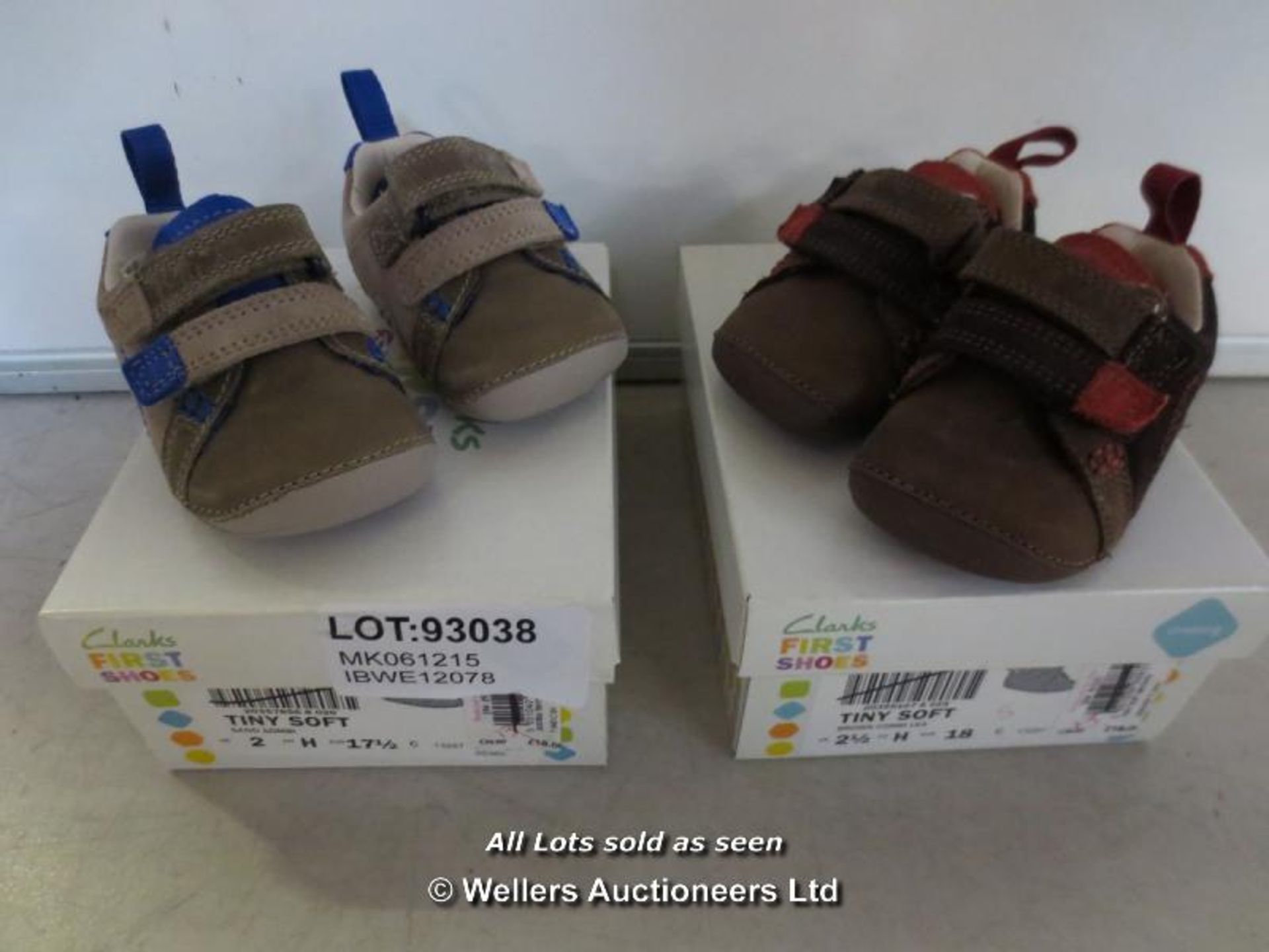 2X CLARKES FIRST SHOES INC TINY SOFT 2H & 2.5H / GRADE: BRAND NEW / BOXED (DC1) {AISLE '2'} [1425][