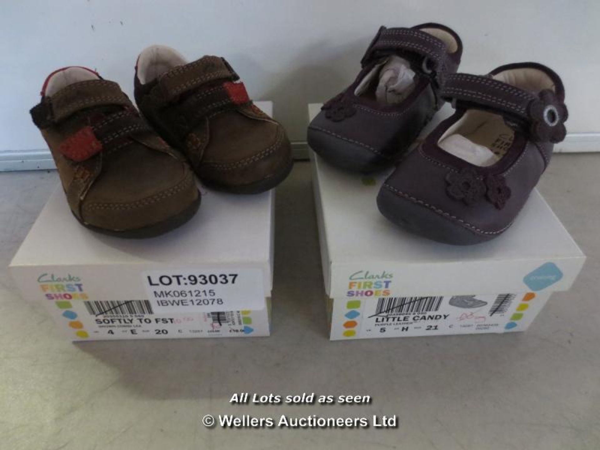 2X CLARKES FIRST SHOES INC SOFTLY TO 4E & LITTLE CANDY 5H / GRADE: BRAND NEW / BOXED (DC1) {AISLE '