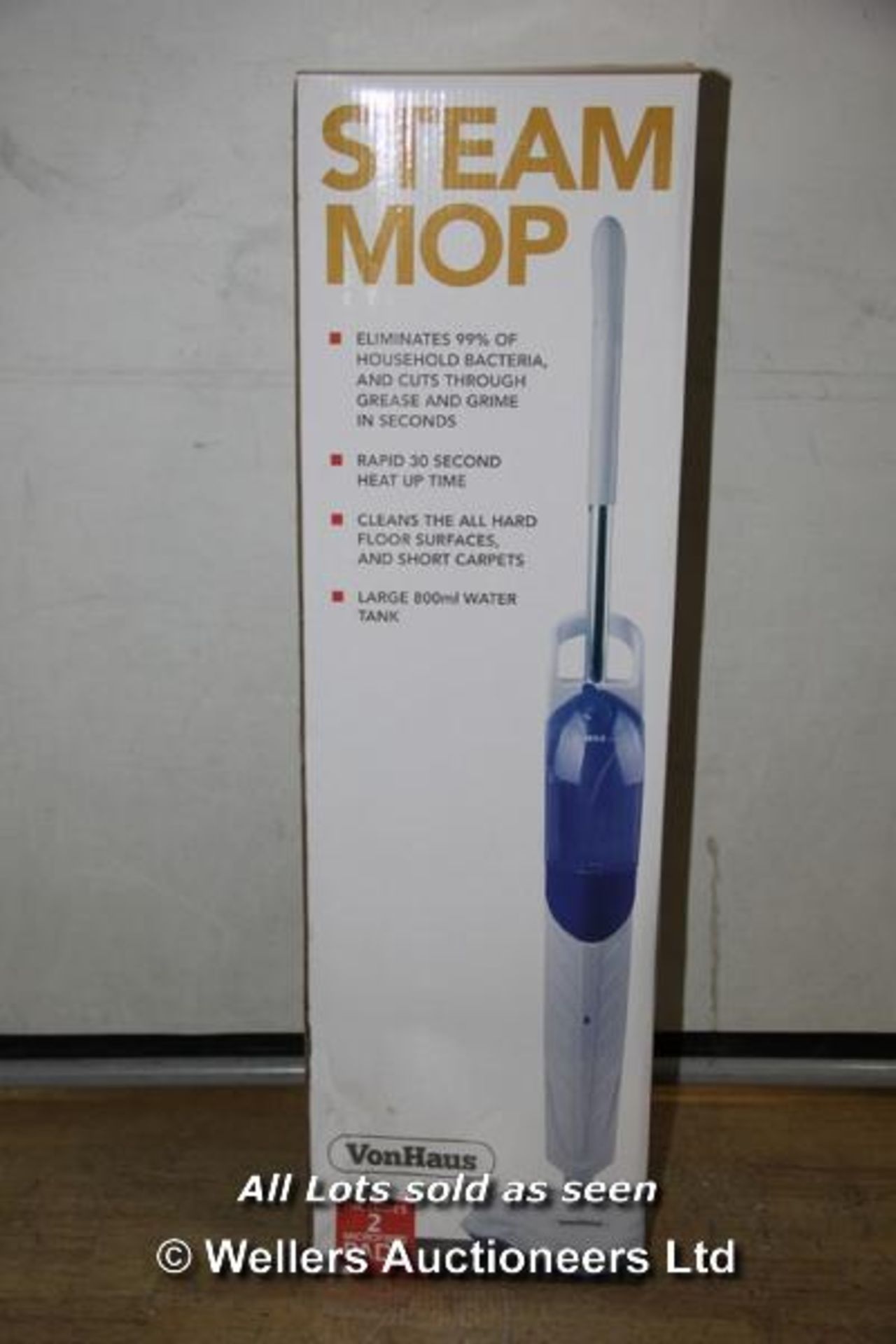 VONHAUS 07/013 WHITE STEAM MOP INCLUDES 2 MICROFIBRE PADS AND 800ML WATER TANK / GRADE: BRAND - Image 2 of 2