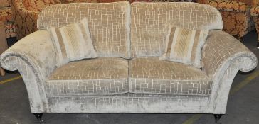 1 x Traditional Chenille Soft Fabric Sofa – Comes Complete with Cushions – Ex Display – Dimensions :
