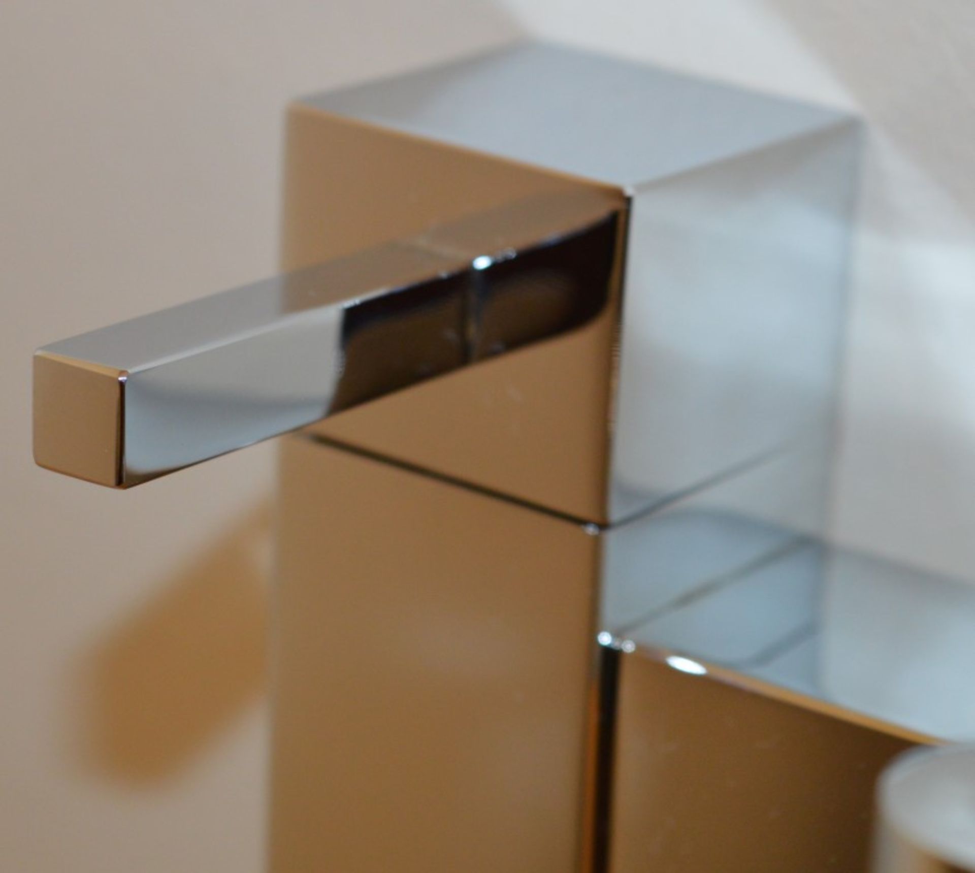 10 x Verona Deck Bath Shower Mixer Taps - Vogue Bathrooms - Modern Bath Mixer Tap in Bright Chrome - Image 5 of 16