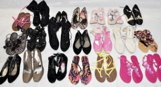 33 x Assorted Pairs Of Women's Shoes & Sandals ***New With Tags*** Various Womens Sizes - Ref: