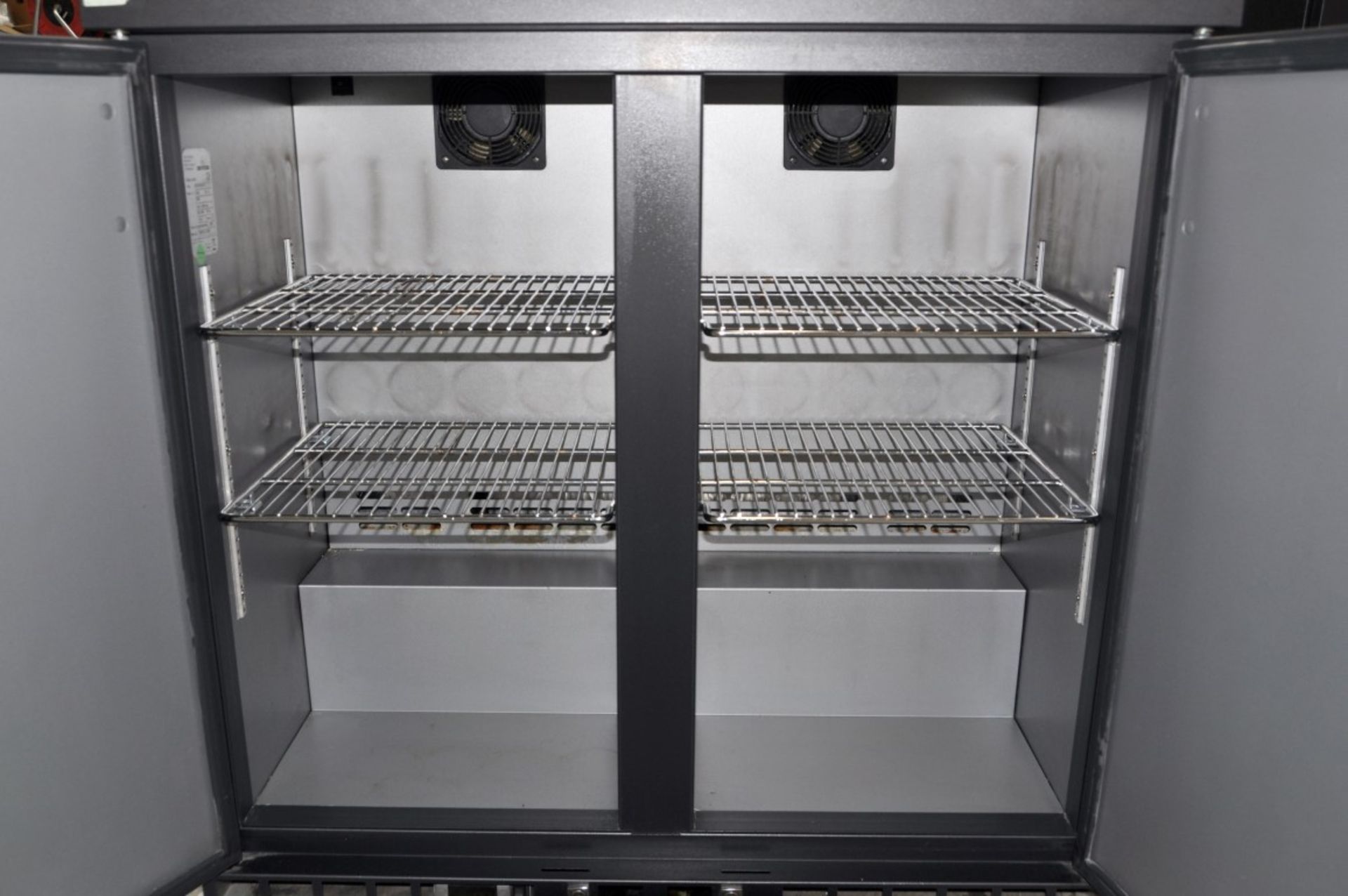 1 x Gamko Two Door Bottle Cooler With Internal Shelves - Ideal For Pubs, Clubs or Restaurants - BEER - Image 3 of 5