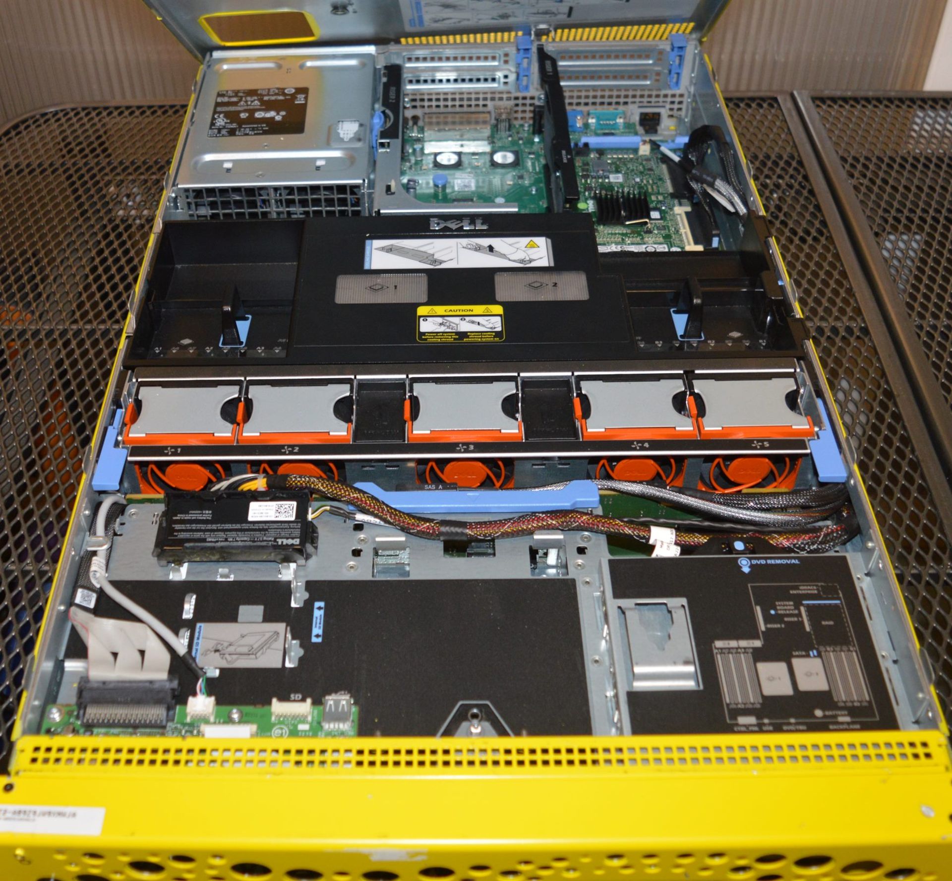 1 x Google Branded Server - Dell R710 - 2U Rackmount File Server - 2 x 2.26ghz Intel Quad Core - Image 4 of 4