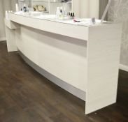 1 x Retail Counter / Reception Desk – Item Ref BEA03 – Inc. Glass Tops, Metallic Trim, Impressive