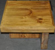1 x Burr Rich Oak Wood Lamp Table – Ex Display - Dimensions : 60x60x40cm – CH209 - CL050 –
