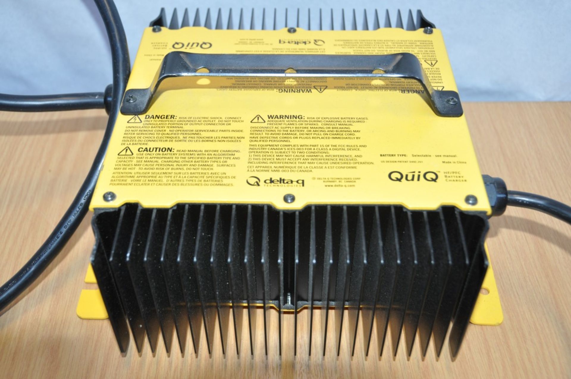 1 x “QuiQ” On-Board 48V BATTERY CHARGER  By Delta-Q  - Model: 912-4800 – Recently Removed From A