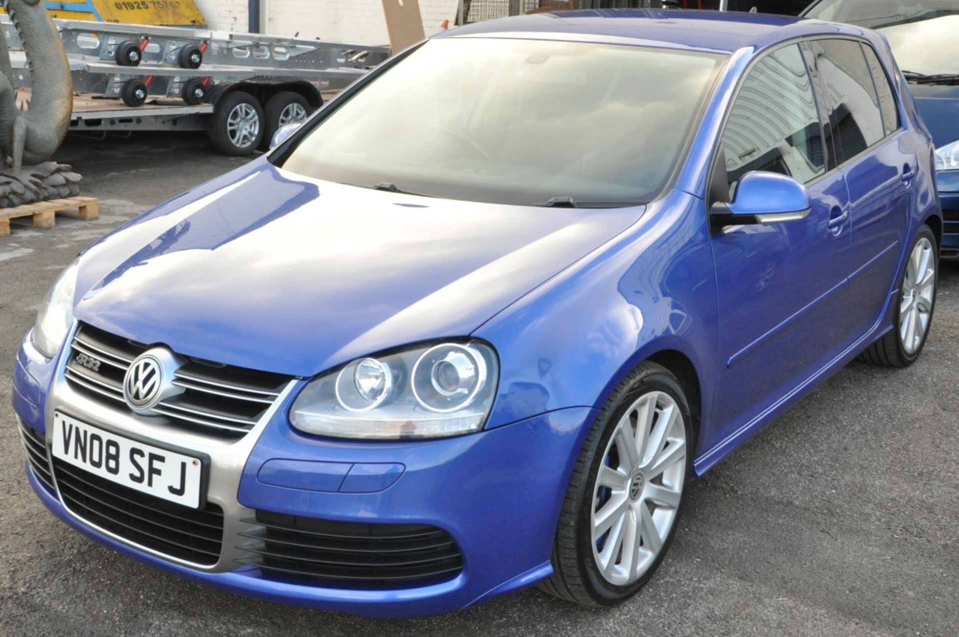 1 x Volkswagon Golf R32 V6 "5 Door" 2008, Blue - Heated Seats, 42,733 Miles - MOT Jan 2016 - Image 4 of 25