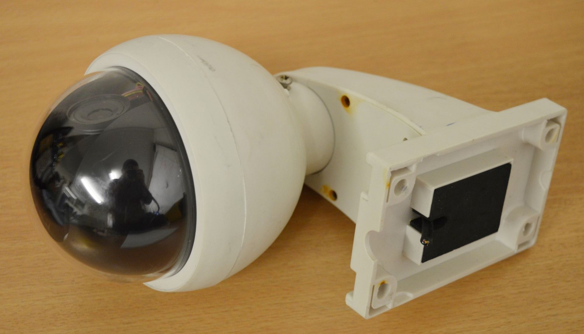 2 x Swann Tilt and Zoom Weather Resistant Dome Cameras - State of The Art - Uses Sony Components - - Image 3 of 5