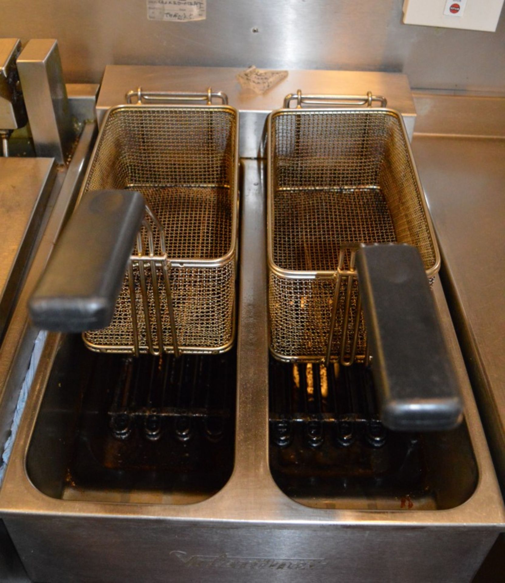 1 x Valentine Twin Fryer - 14 Litre - 3 Phase Electric - Model V2200 - Includes Frying Baskets - - Image 7 of 7