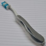 1,100 x Travel Toothbrushes - Folding Design With Case Protectors - Ideal For People Travelling,