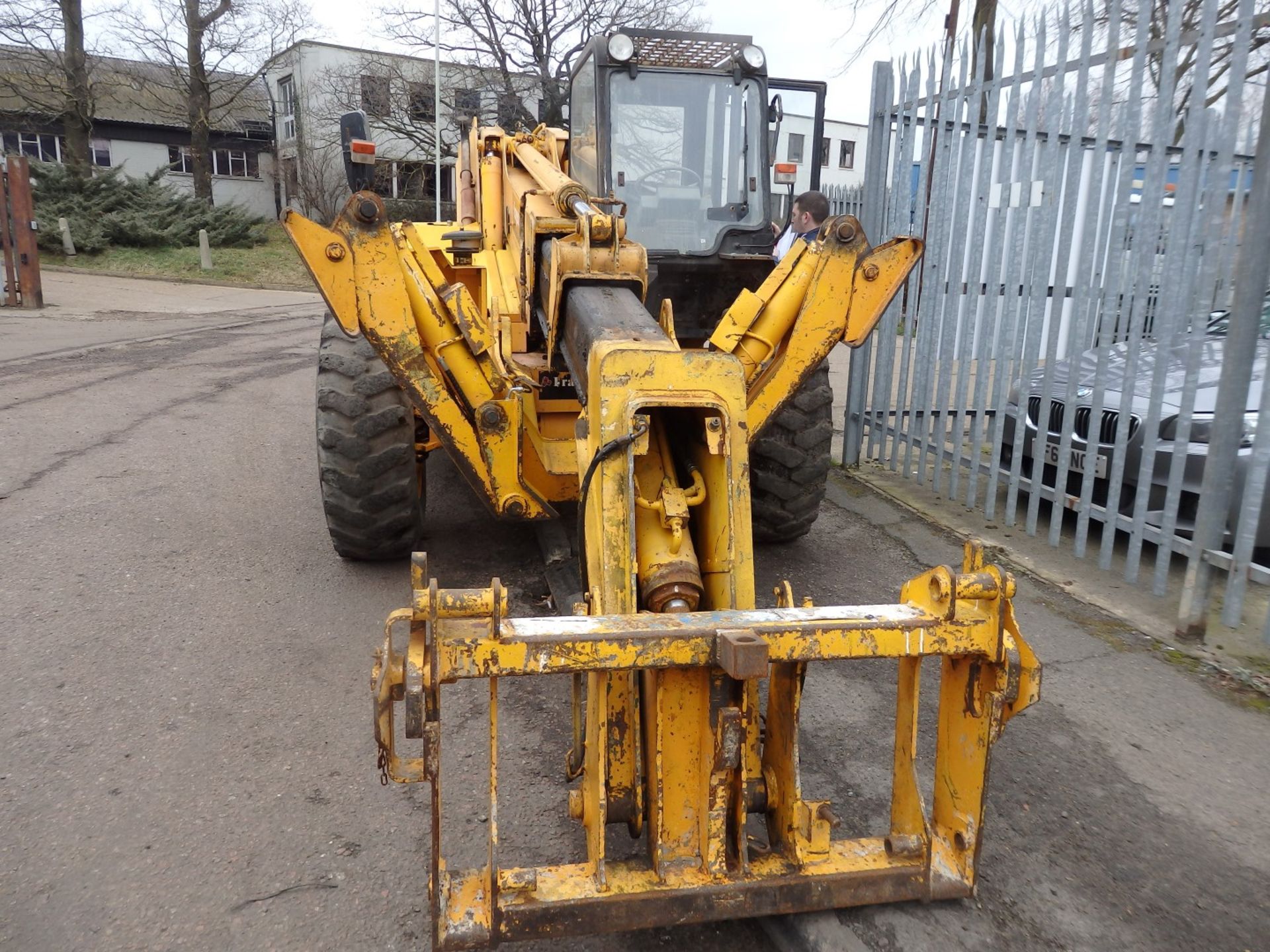 1 x JCB 530-120 Telescopic Handler With Forks - 1407 Hours - CL057 - Location: Welwyn, - Image 21 of 26