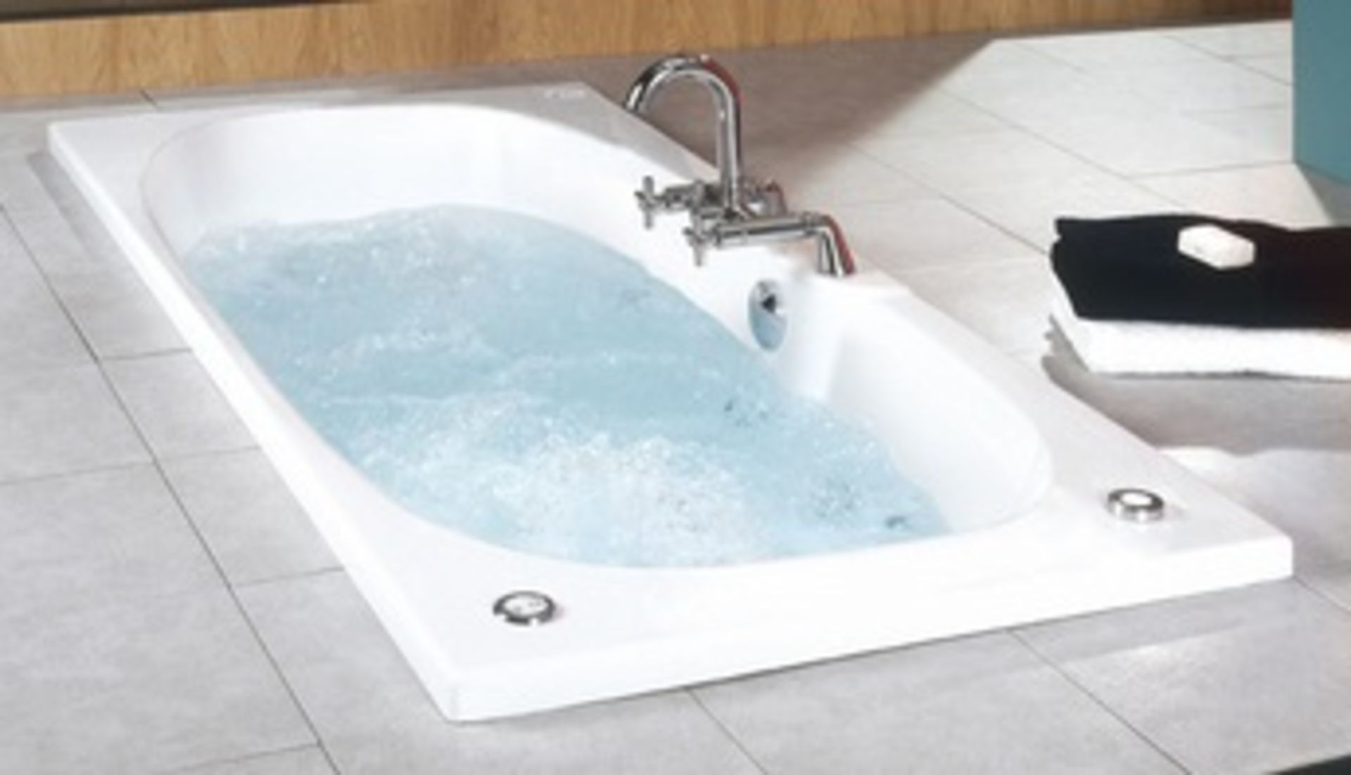 1 x Vogue Bathrooms Havari Double Ended Inset Bath Tub - Size: 1800 x 800mm - For The Ultimate - Image 3 of 3