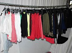 67 x Items Of Assorted Women's & Girl's Clothing - Box412 - Tops & Skirts - Sizes Range From Women's