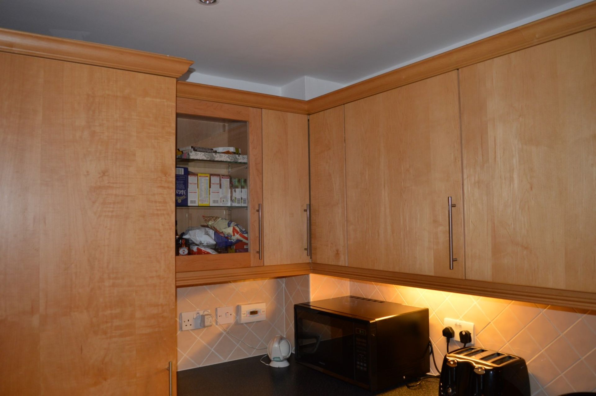 1 x Manor Cabinet Company Fitted Kitchen - Contemporary Beech Finish With Black Worktops and - Image 14 of 47