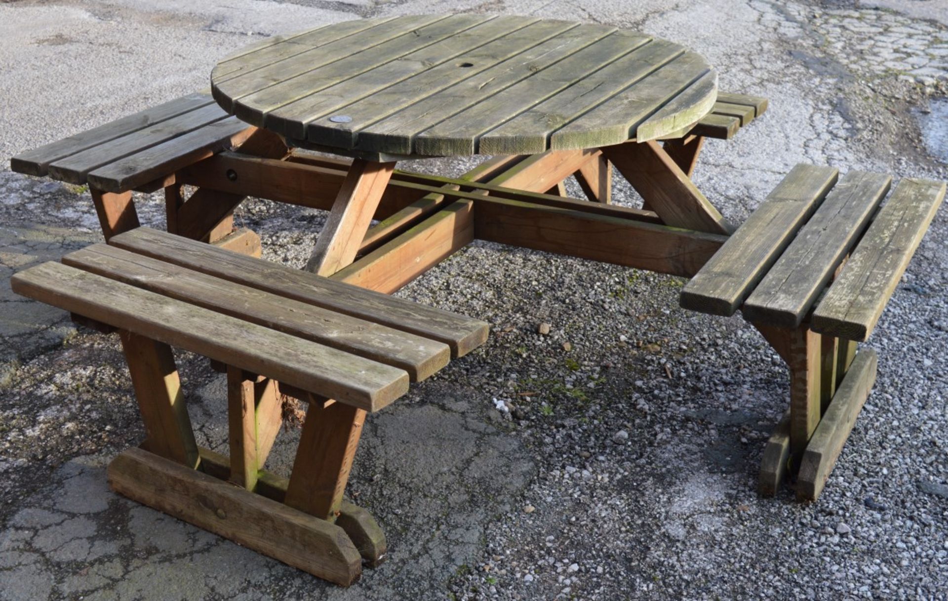 1 x Outdoor Picnic Pub Bench - Designed For 8 People To Be Sat Around a Circular Table - Ideal For - Image 3 of 3