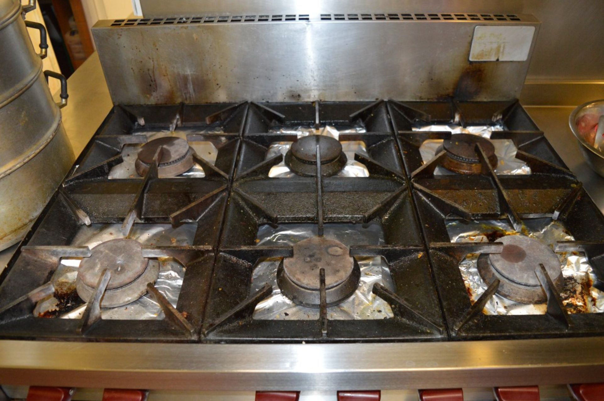 1 x Falcon 6 Burner Commercial Gas Cooker and Oven - Stainless Steel Commercial Kitchen - Image 4 of 6