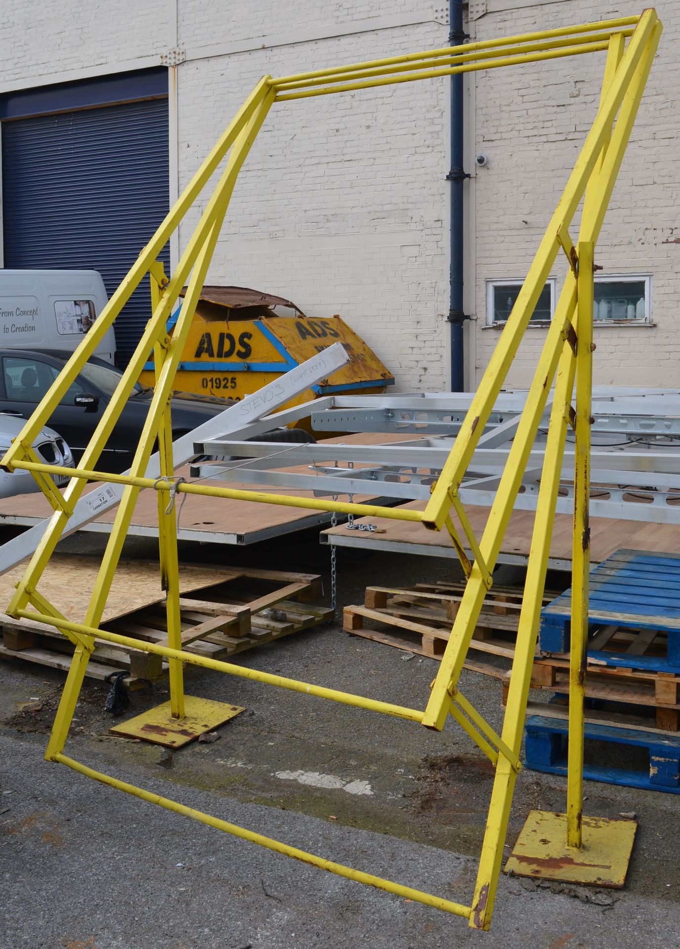 1 x Mezzanine Floor Pallet Gate - Must Have Item For Health & Safety - CL011 - Approx Width 180cms - Image 2 of 4