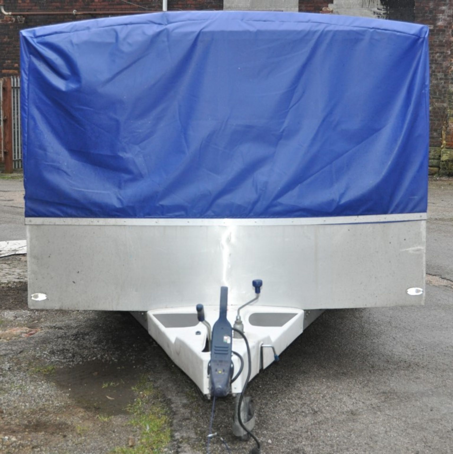 1 x Purpose Built Single Wheel Base Box Trailer - BPW Steel Chassis, Aluminium Body and Full Weather - Image 4 of 14