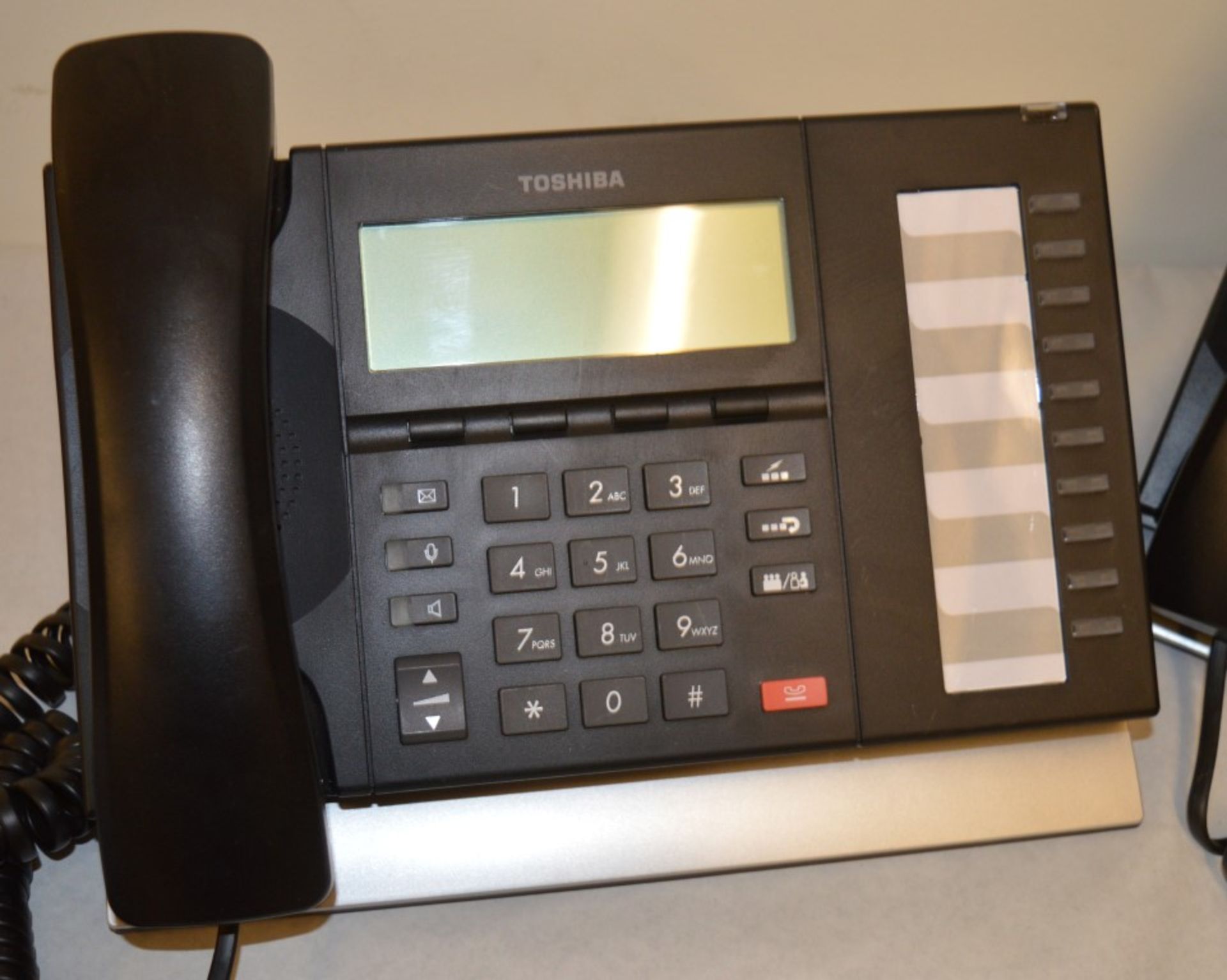 2 x Toshiba Digital Display Hands Free Feature Phones - Professional Office Telephones - Features - Image 4 of 4