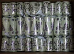 50 x Fayre Christmas Crackers – Ref : CAT100 – Boxed – Unused – Each comes with Gift, Hat, Snap &