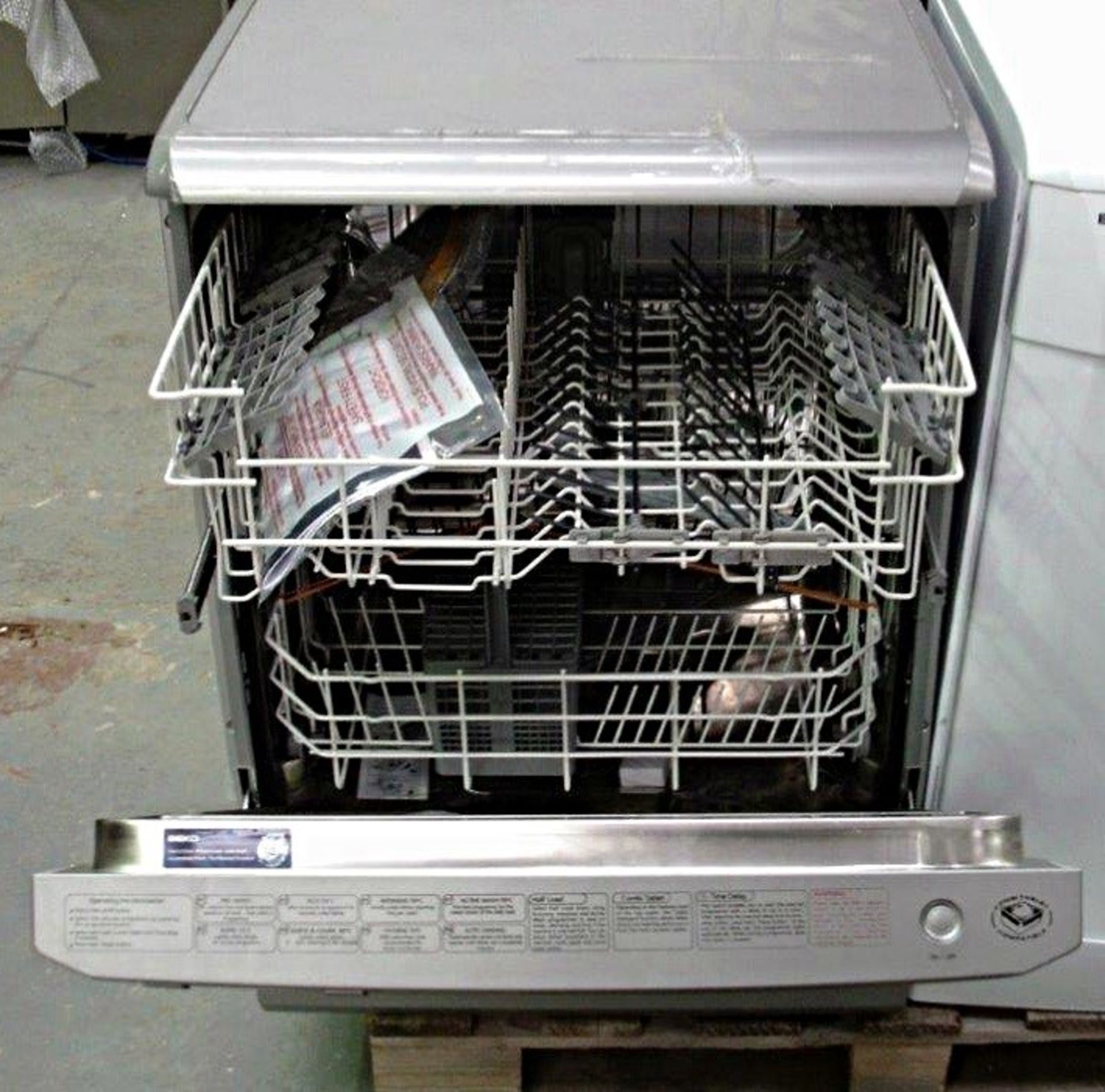 1 x Pallet of Unchecked Customer Raw Returns - BEKO DISHWASHERS - All Current Models - CL055 - Ref - Image 2 of 13